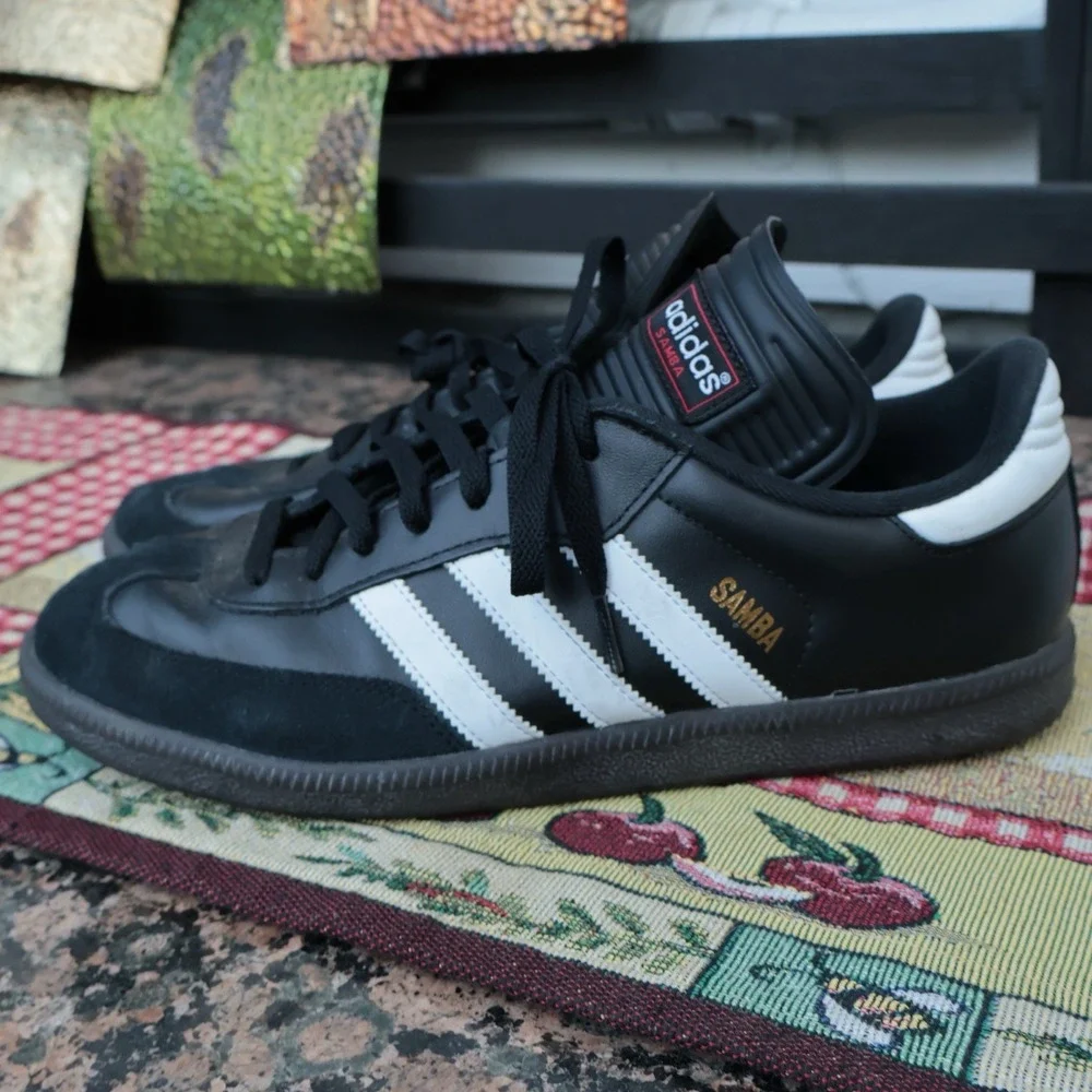 Adidas Samba Classic Men's Shoes Size 9.5 US Black Leather Casual Sneakers OG